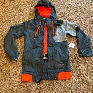 Mens XS volcom ski jacket. Orange interior and grey exterior
